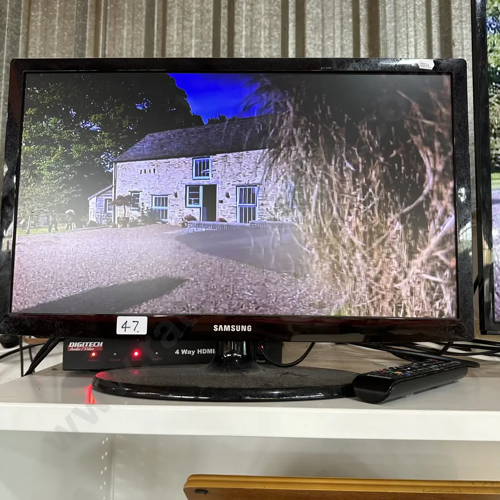 Samsung 22inch Image 1++