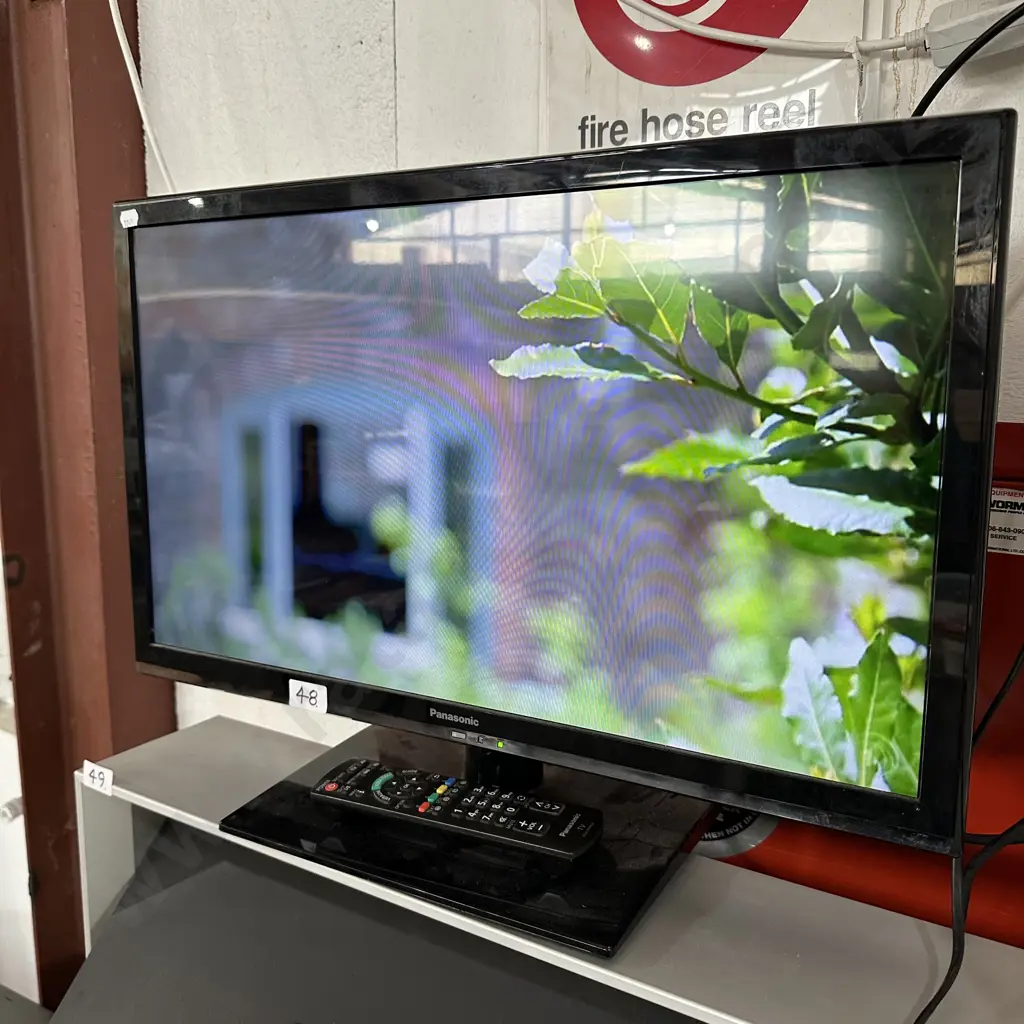 Panasonic 24inch Image 1++