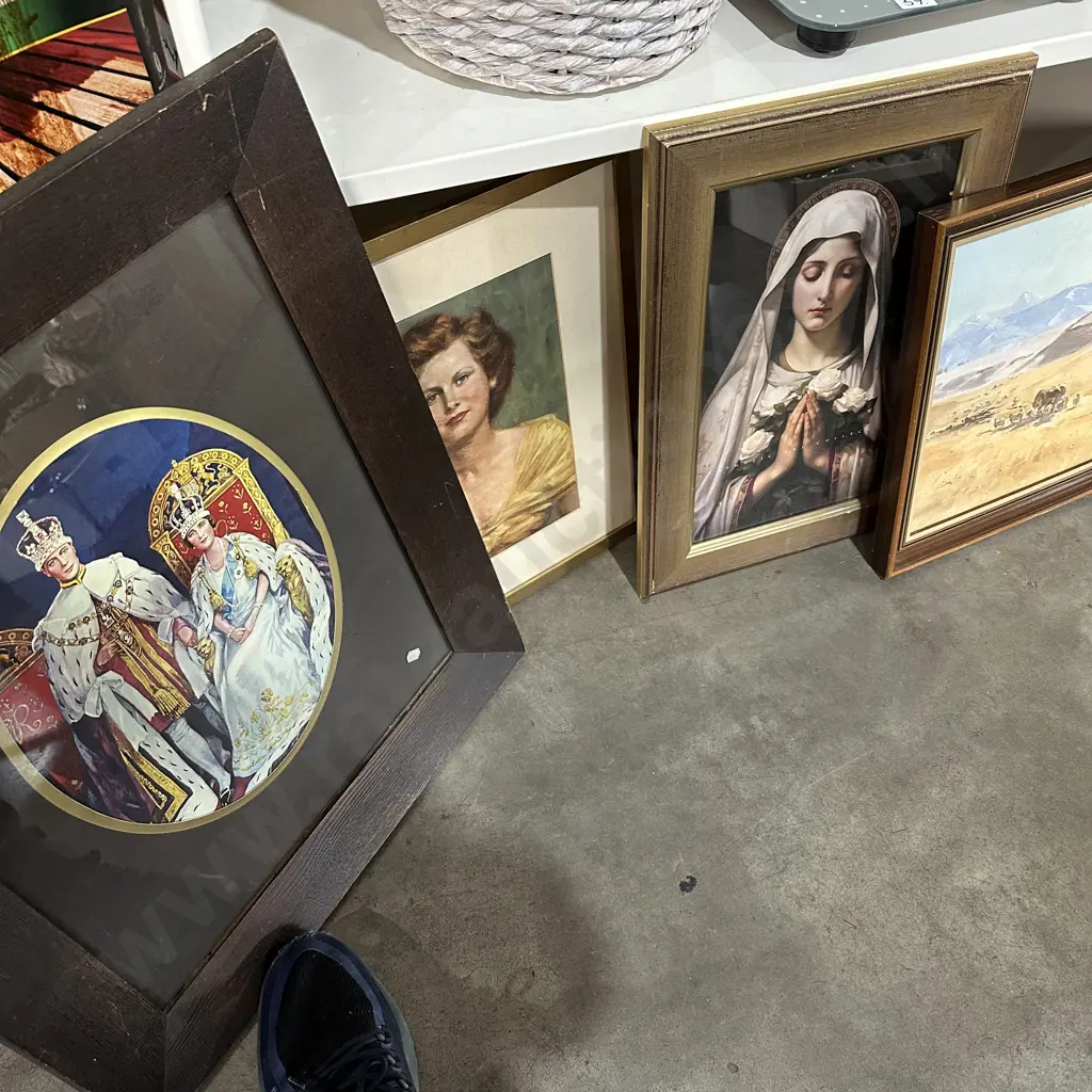 Assortment of pictures and frames Image 1++