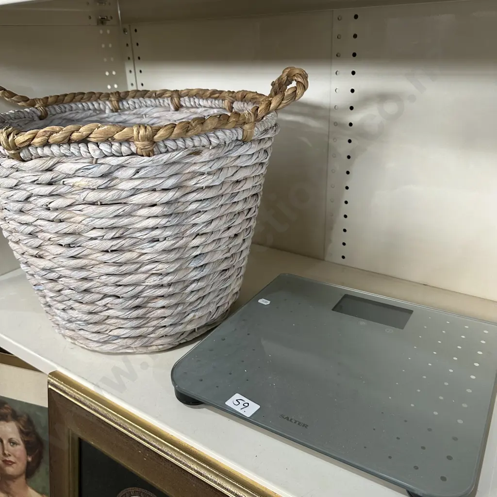 Wicker basket and scales Image 1++