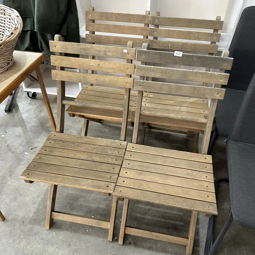 4 x outdoor folding chairs Image 1++