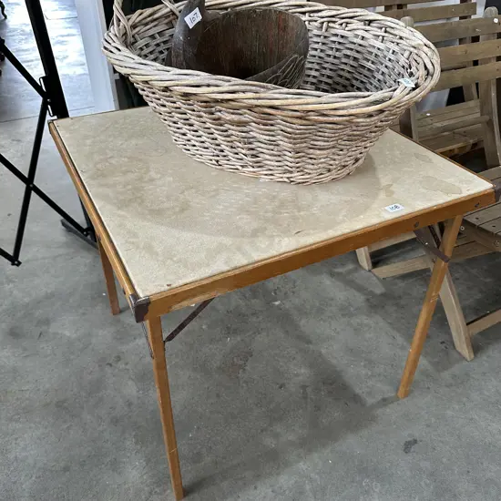 Card table