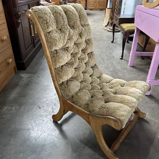 Nursing chair