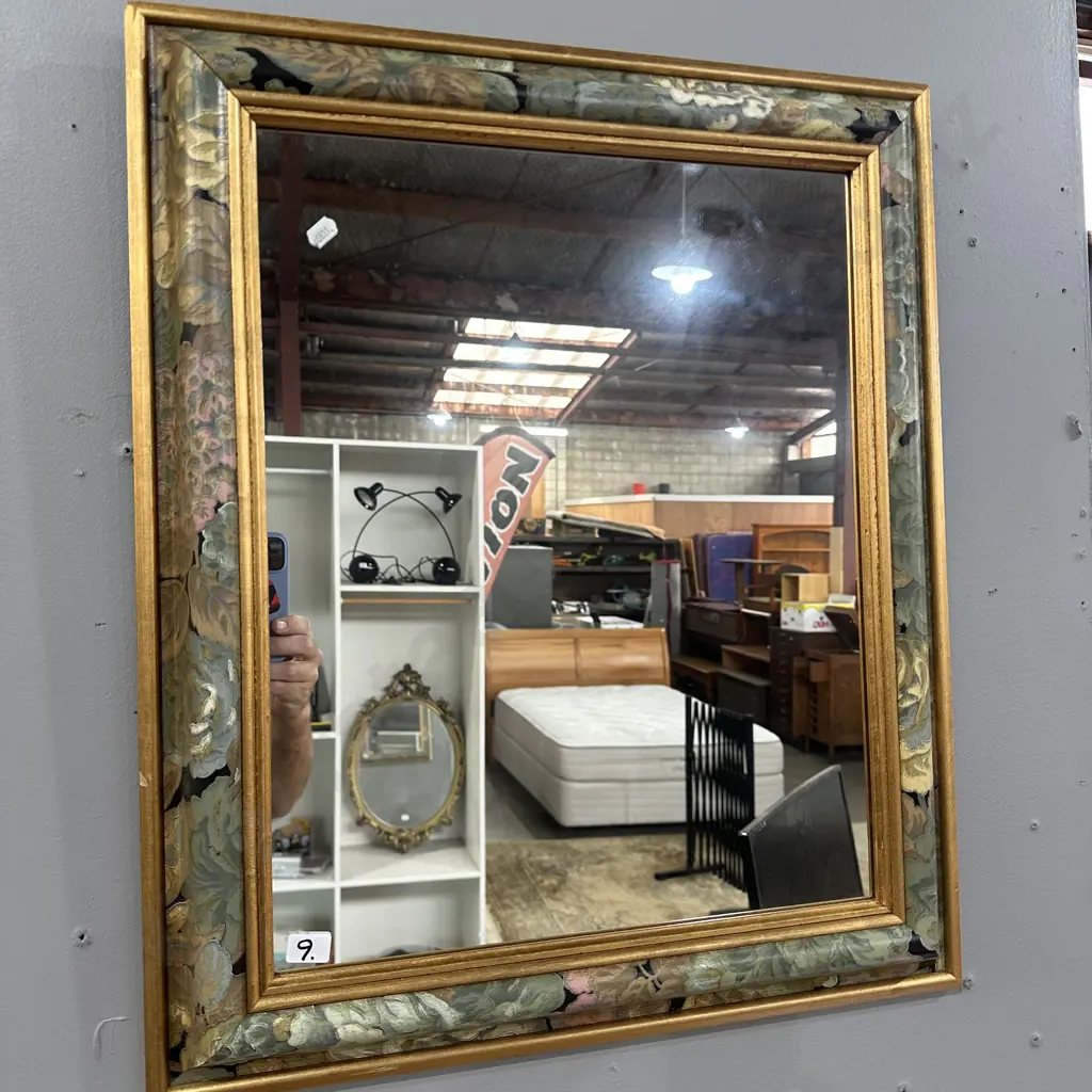 Decorative wooden framed mirror Image 1++