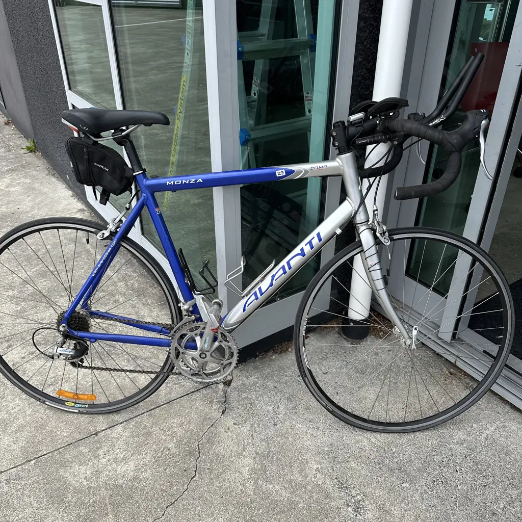 Avanti Monza road bike Image 1++