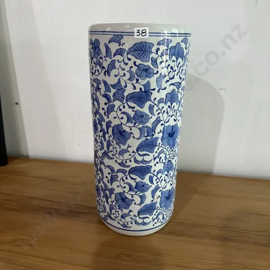 Umbrella stand