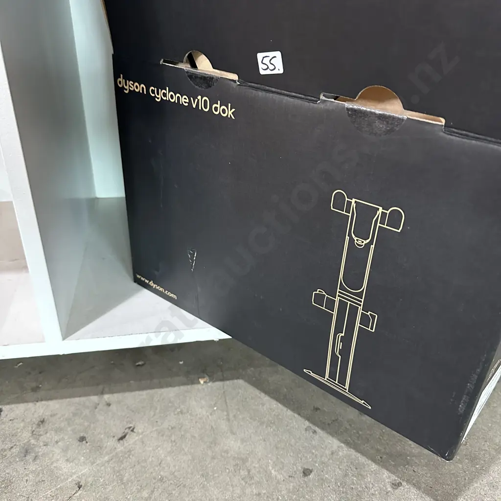 New Dyson cyclone v10 dok Image 1++