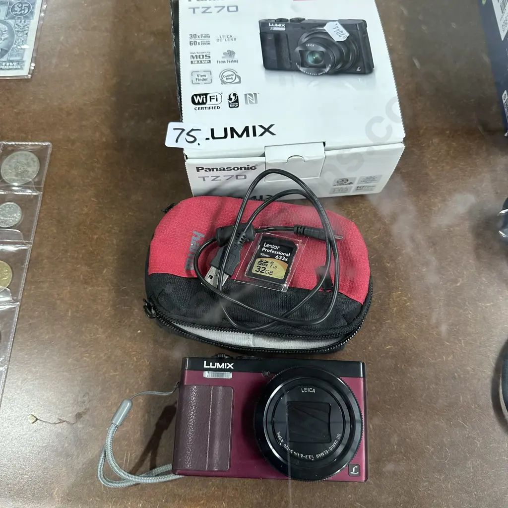 LUMIX camera and accessories Image 1++
