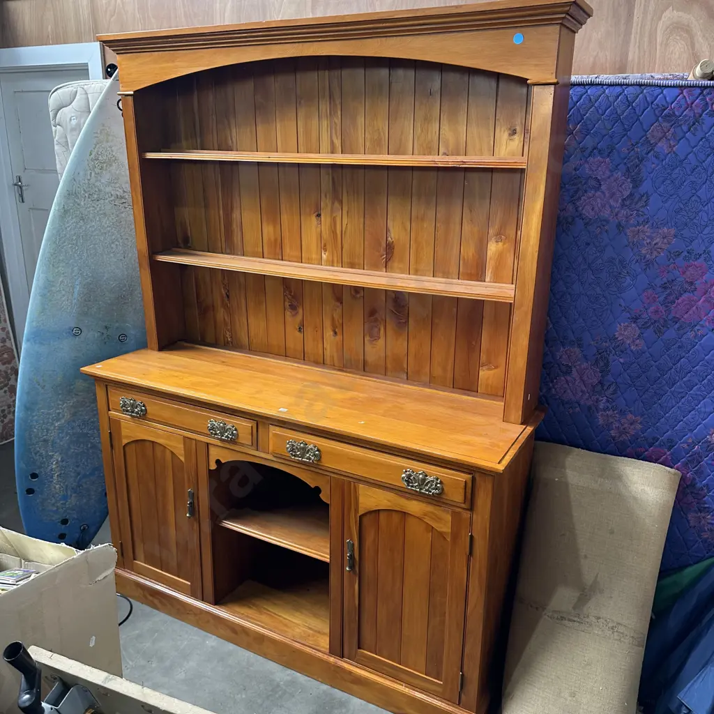 Colonial Rimu hutch dresser Image 1++