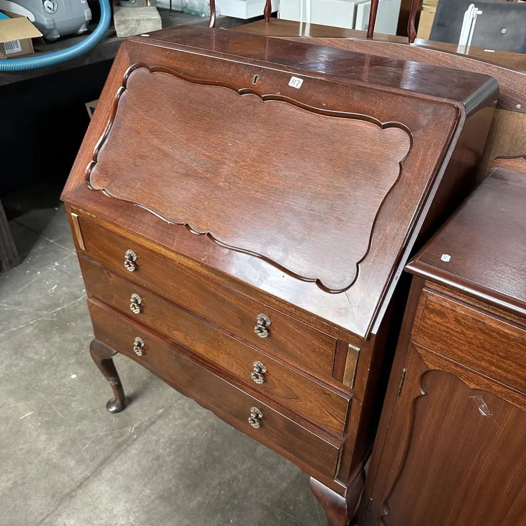 Mahogany drop front desk Image 1++
