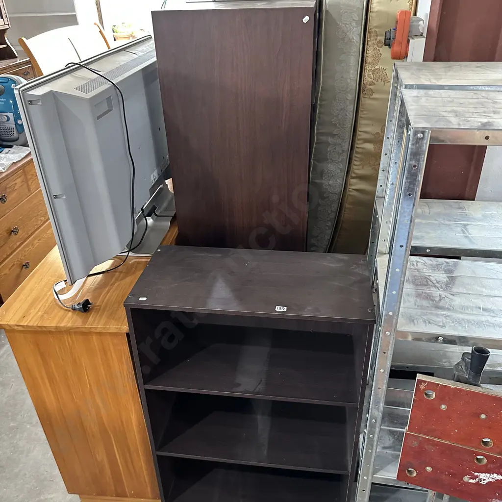 Bookshelf & display stand Image 1++