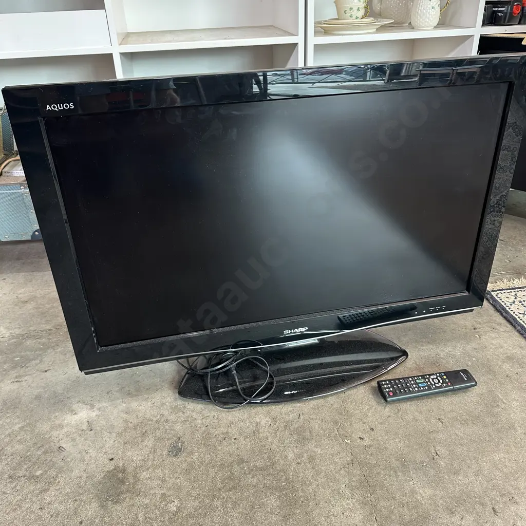 TV 40inch Image 1++
