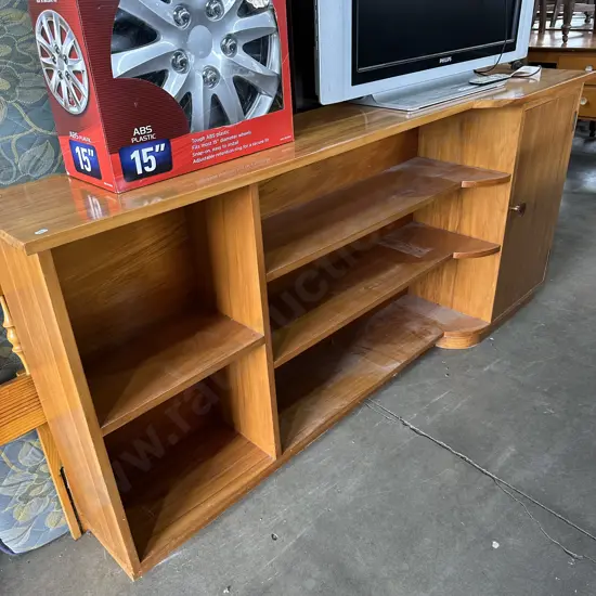 Rimu cupboard shelf