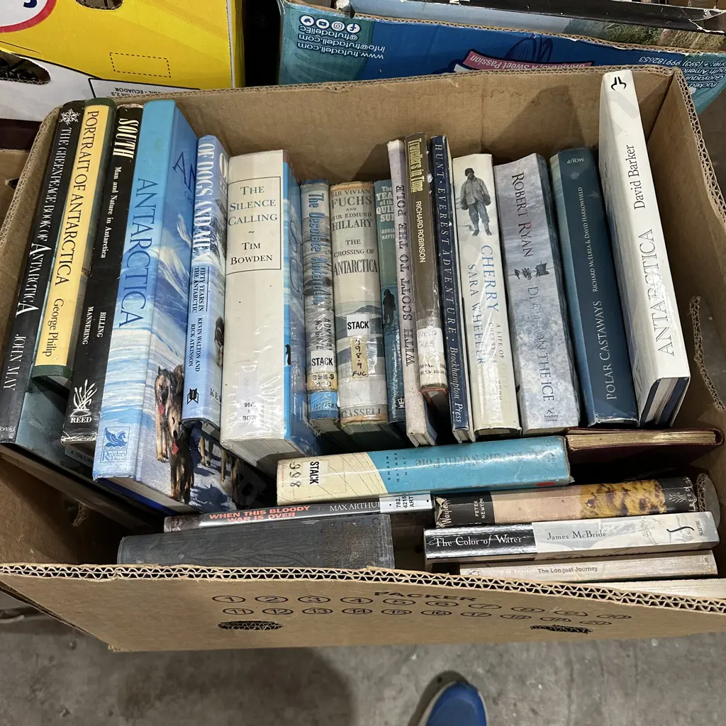 3 box books Image 1++
