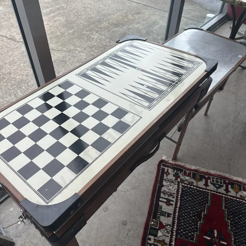 Portable camping kitchen/games table Image 1++
