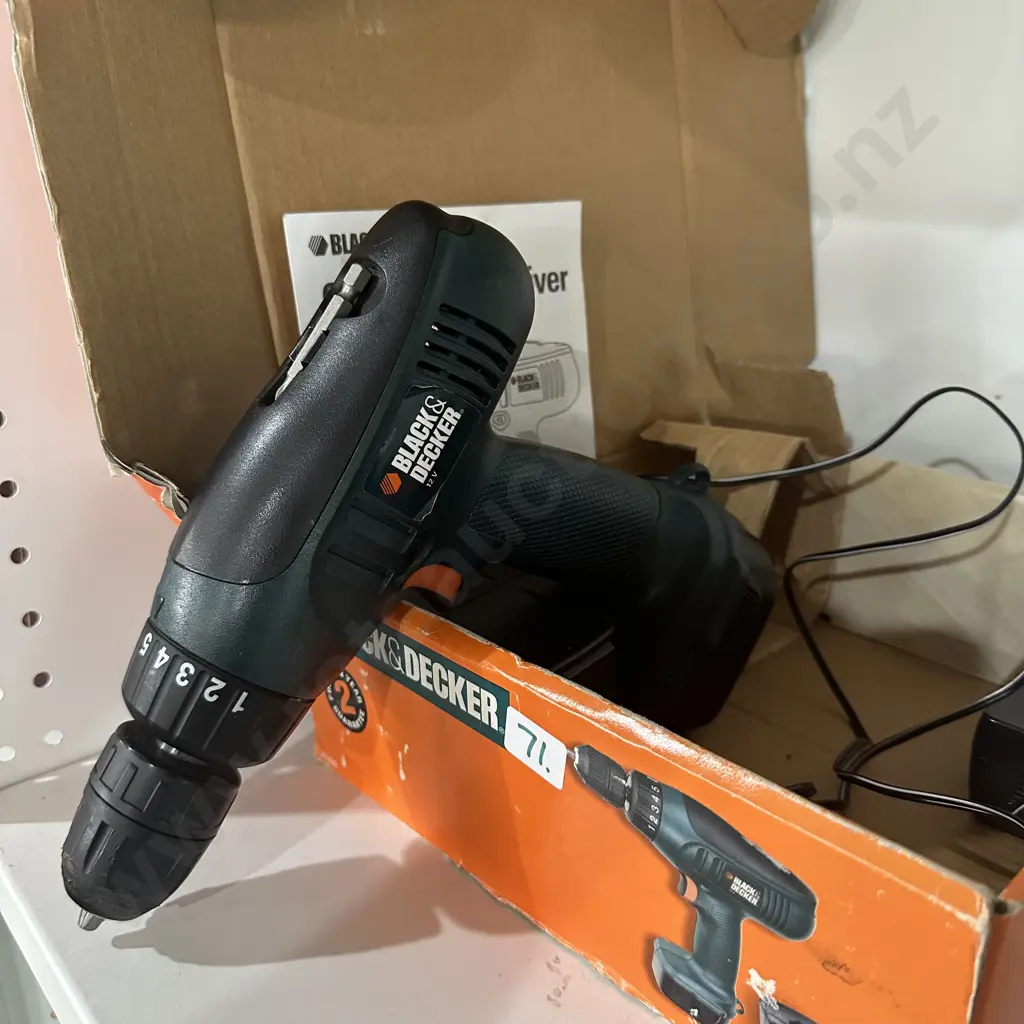 Cordless drill Image 1++