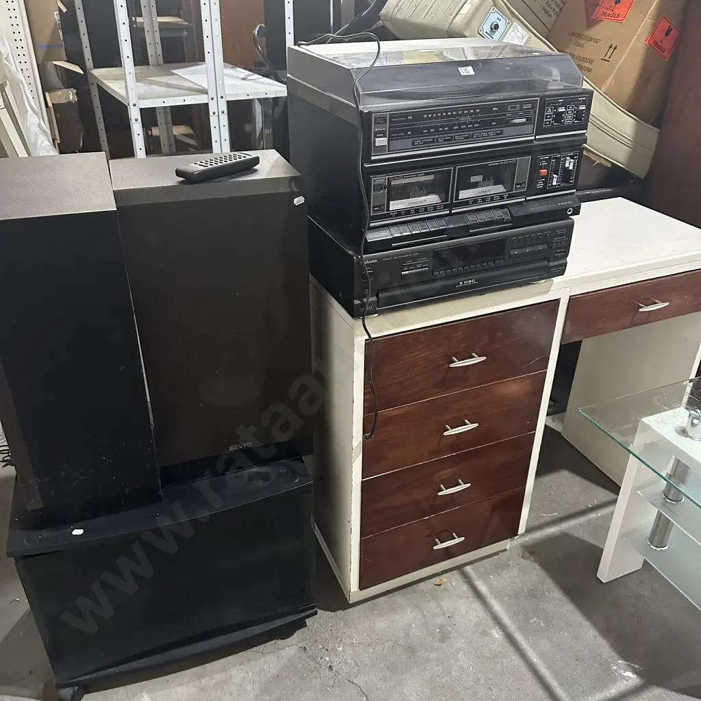 CD player, stereo and desk Image 1++
