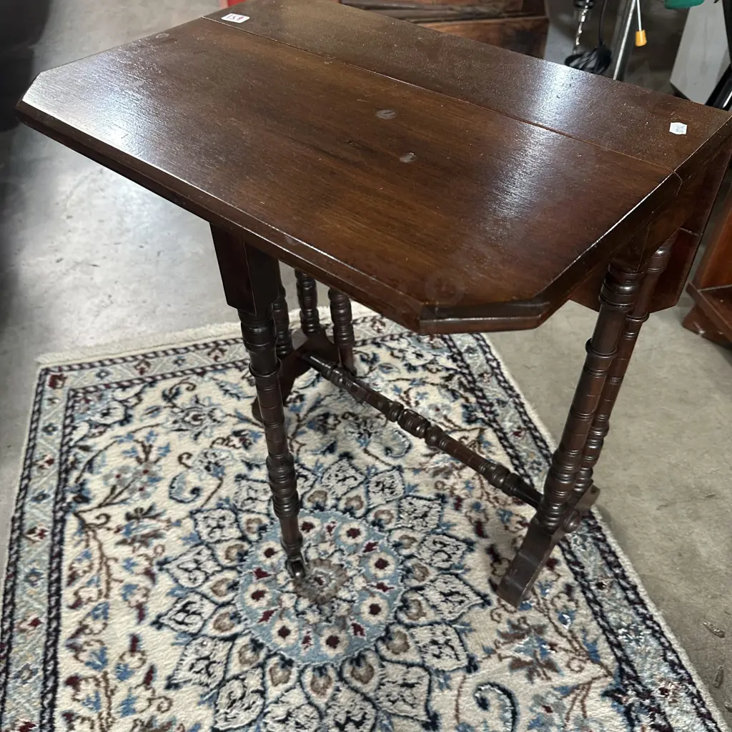 Antique dropside table Image 1++