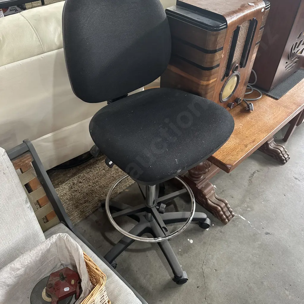 Office bar stool Image 1++