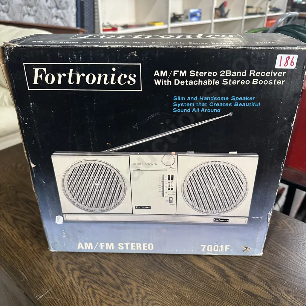 Boxed stereo Image 1++