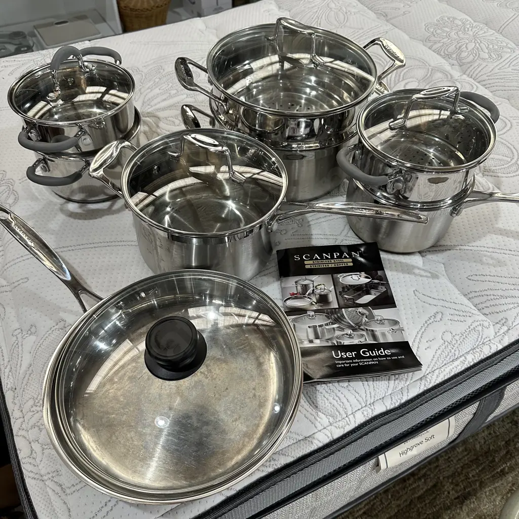 Set of Scanpan (Denmark) pots and pans Image 1++