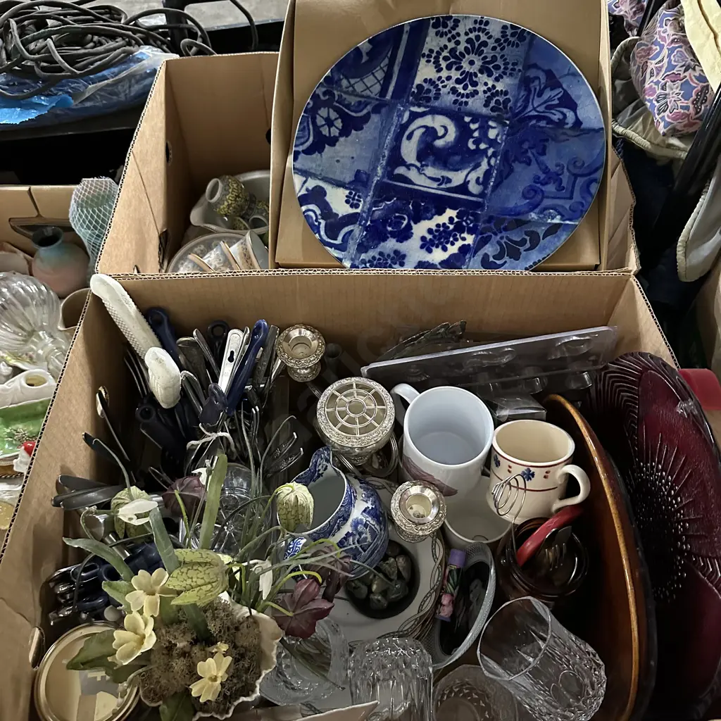 2 box lots cutlery, collectables etc Image 1++
