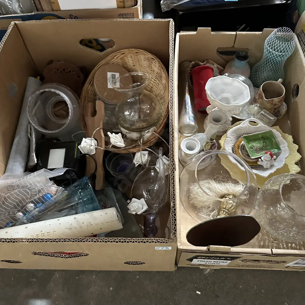 2 box lots Image 1++