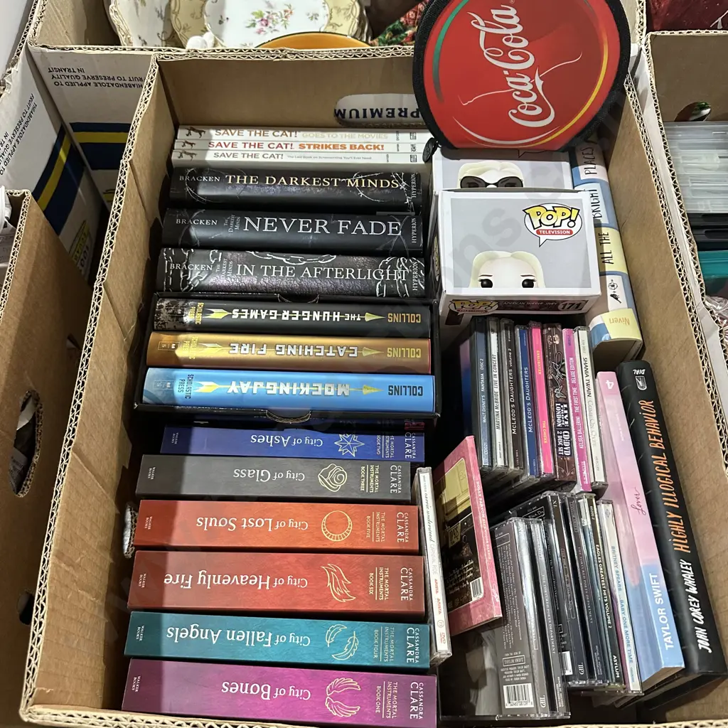 Book sets, toys, CDs Image 1++