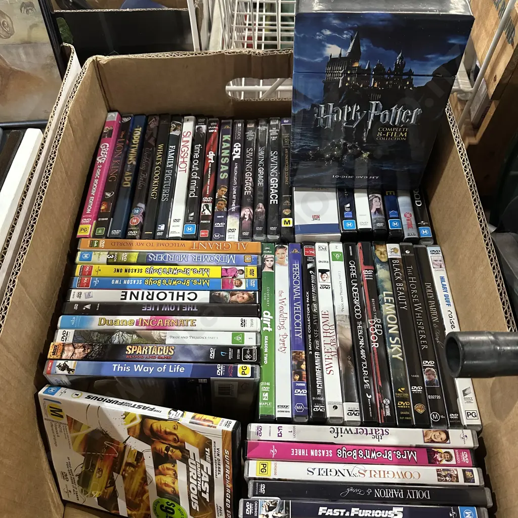 DVDs inc a boxed set of Harry potters Image 1++