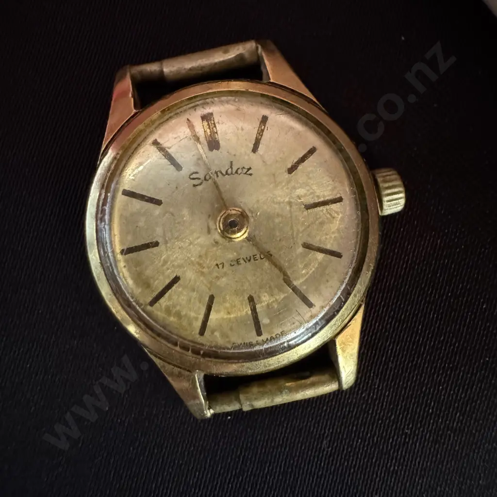 Vintage Sandoz 17 jewel 18ct gold watch Image 1++