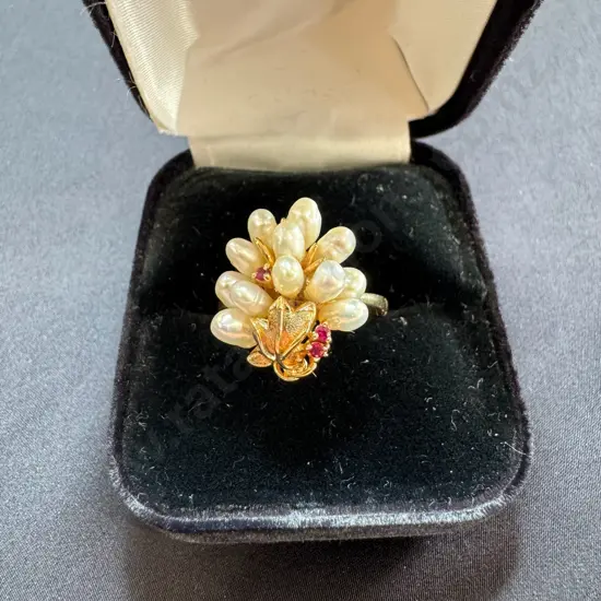 14ct freshwater pearl and Ruby ring (not case)