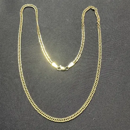 Stamped 375 NZ Italia necklace 40cm
