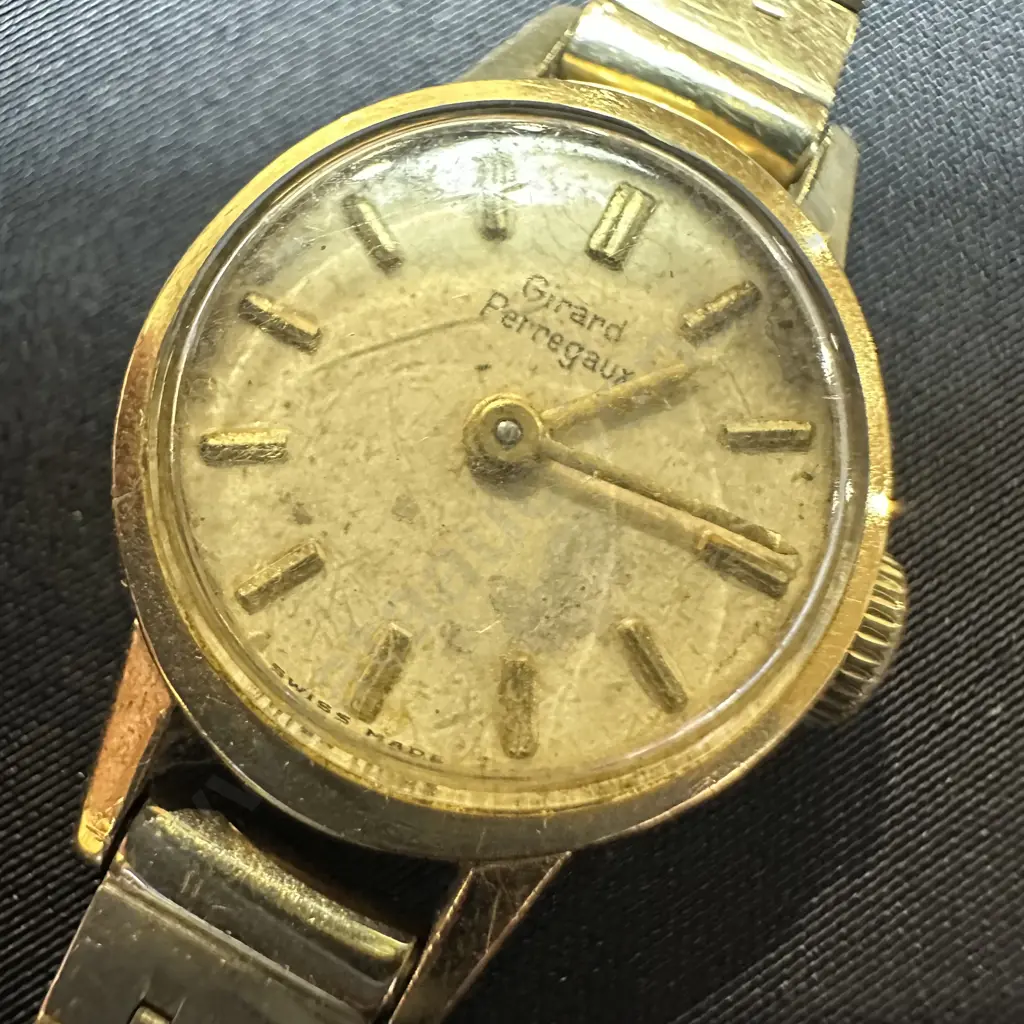 Gold Girard Perregaux ladies watch stamped 18.K Image 1++