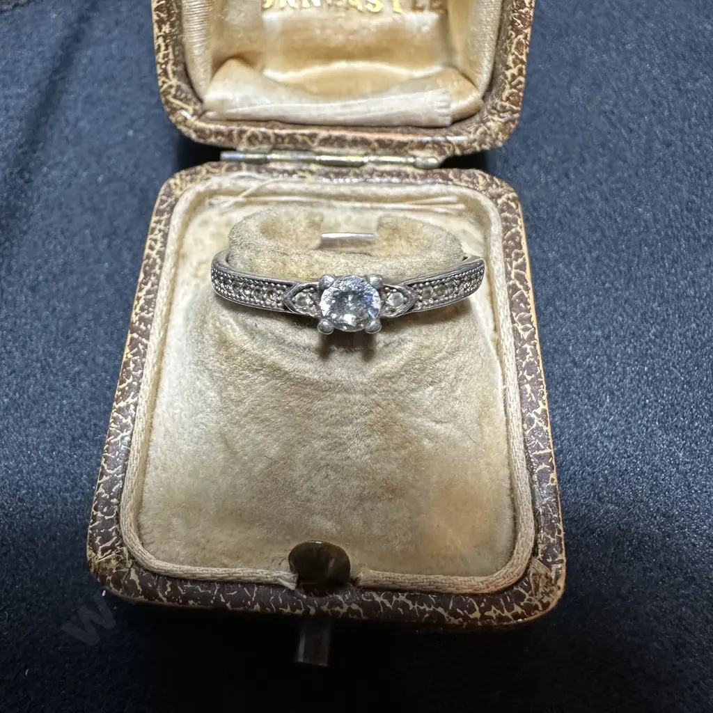 Sterling silver dress ring ( not box) Image 1++