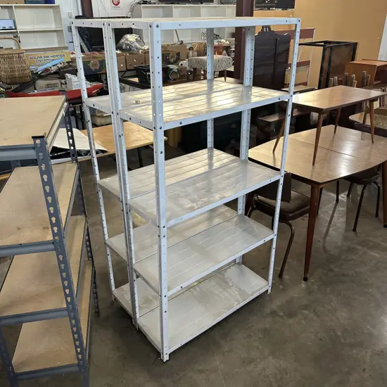 Pr metal shelfs