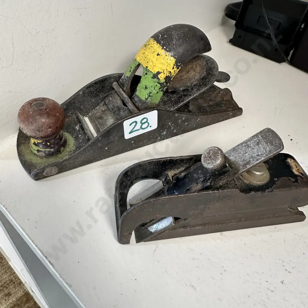 2 vintage block planes Image 1++