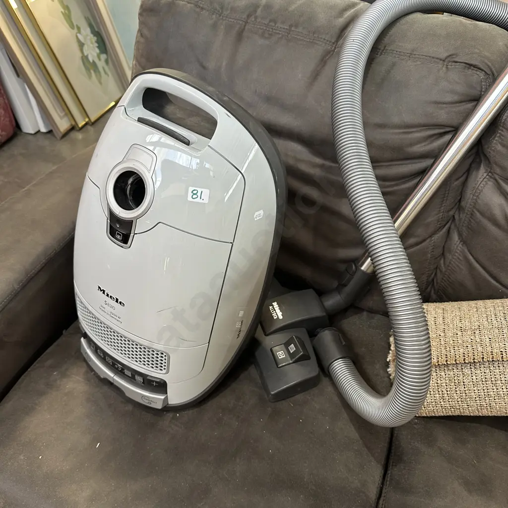 Miele vac Image 1++
