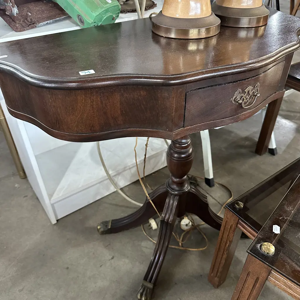 Hall table Image 1++