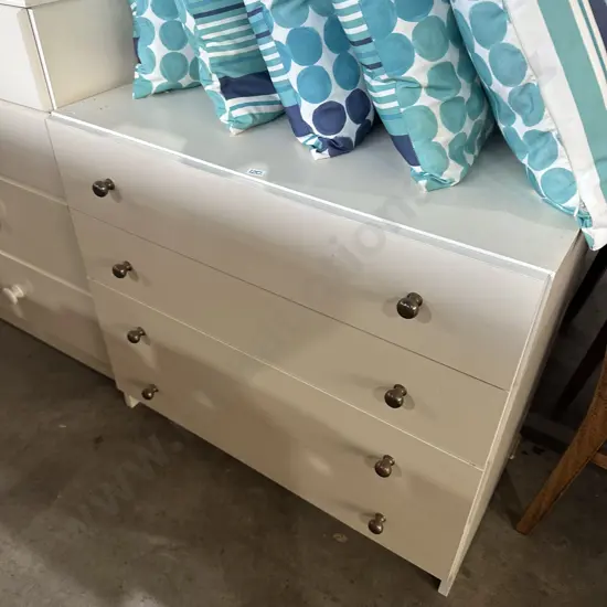 Chest drawers