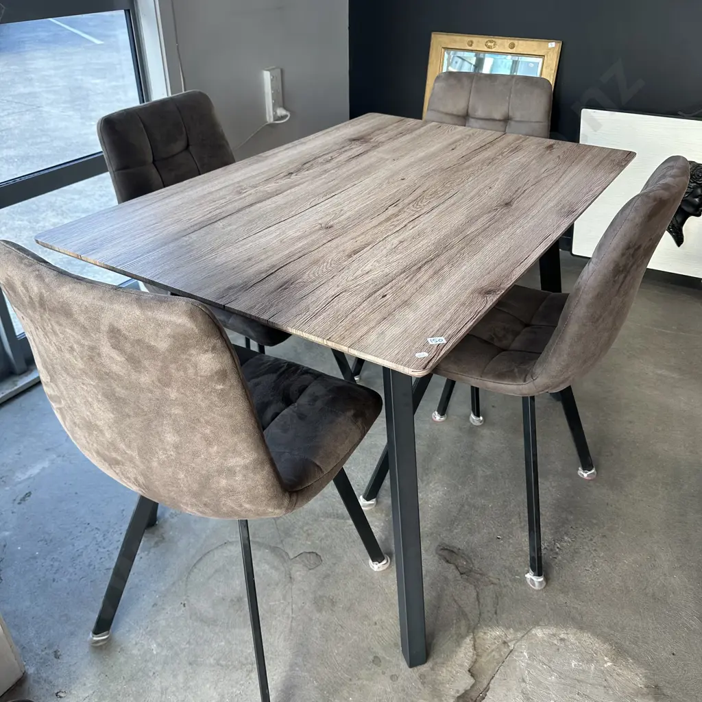Dining table 4 chairs Image 1++