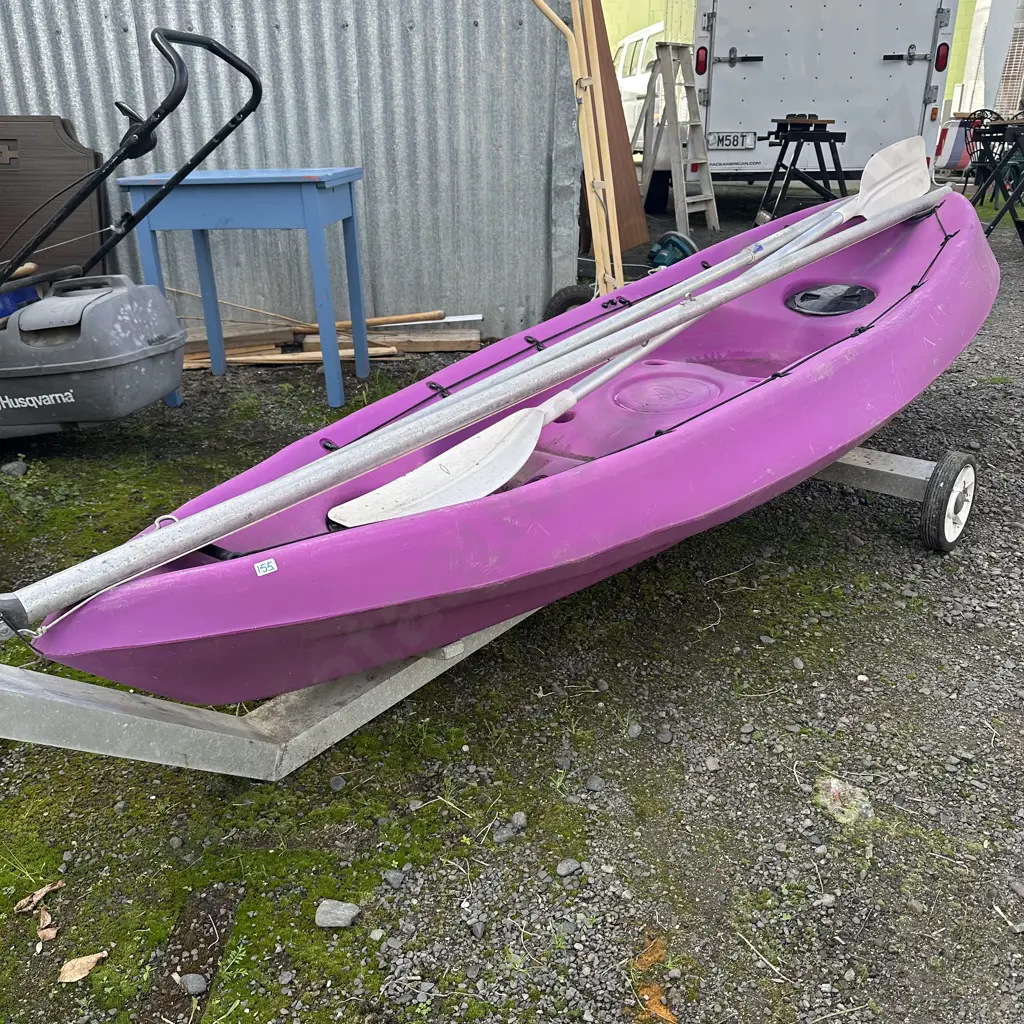 Custom kayak trailer Image 1++