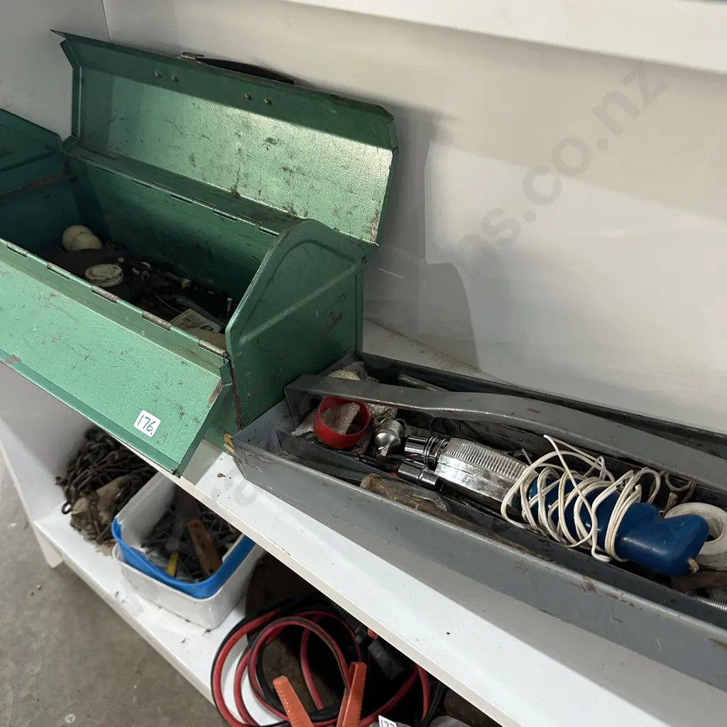 Tool box and contents Image 1++