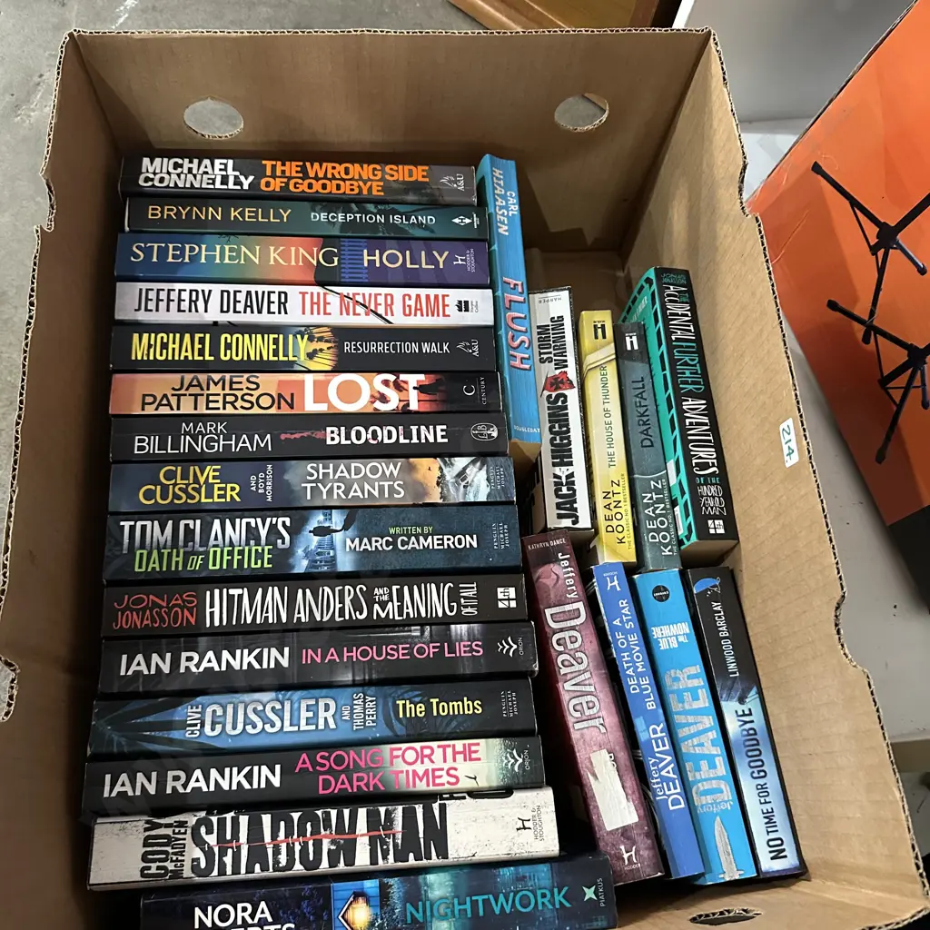 Books Image 1++