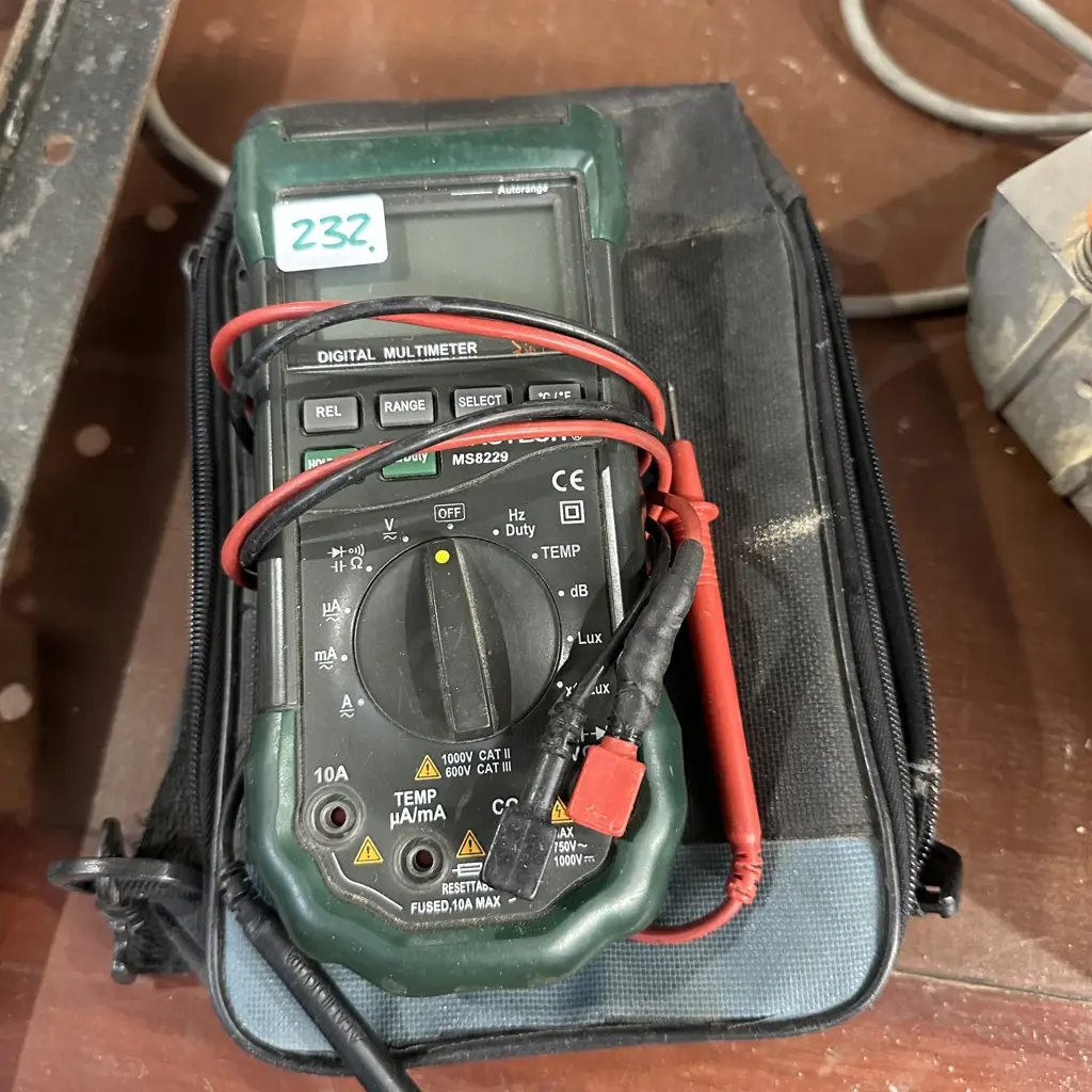 Multimeter Image 1++