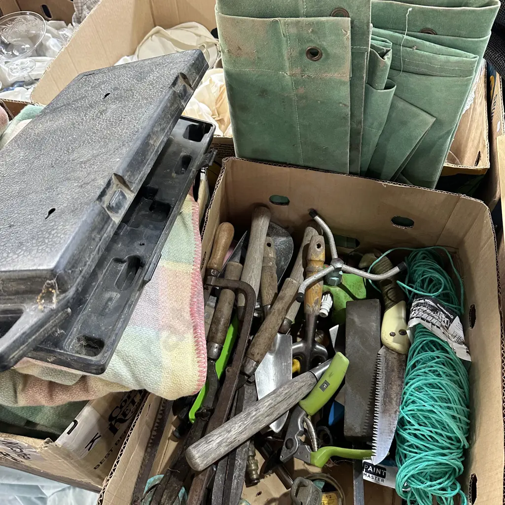 Garden and other tools Image 1++