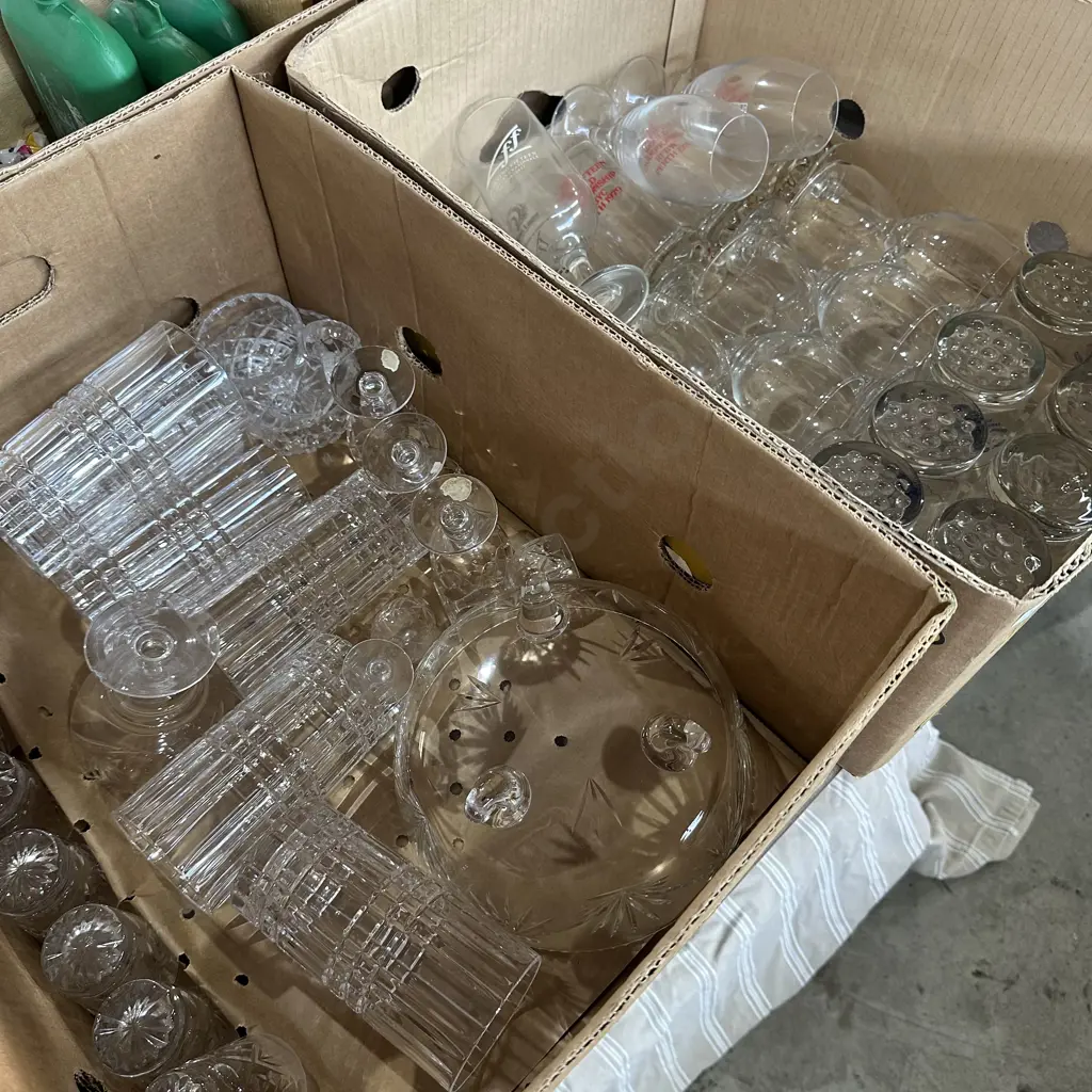 2 box glassware Image 1++