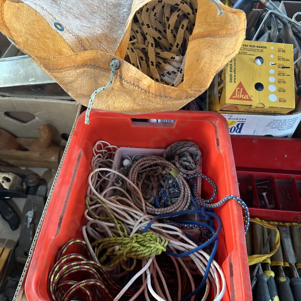 Bin of rope Image 1++