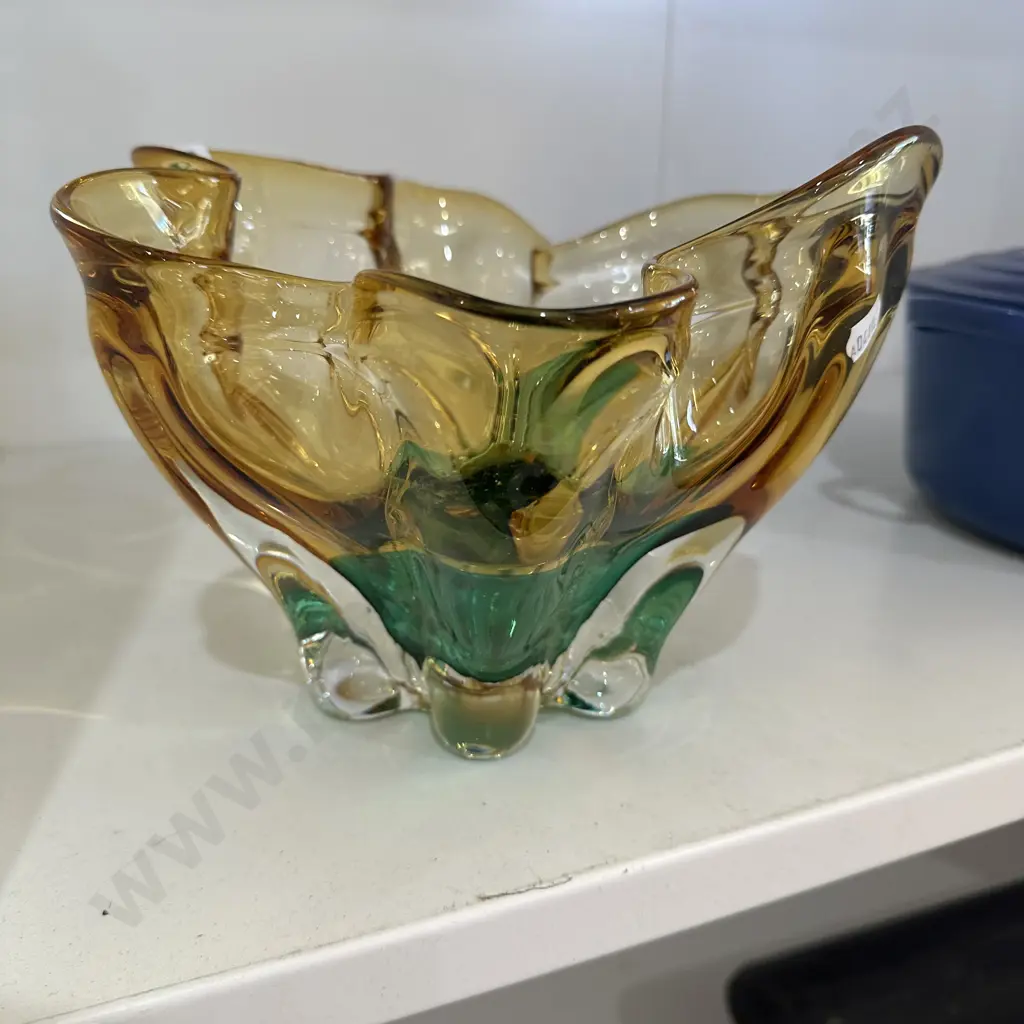 Large Art glass bowl Image 1++