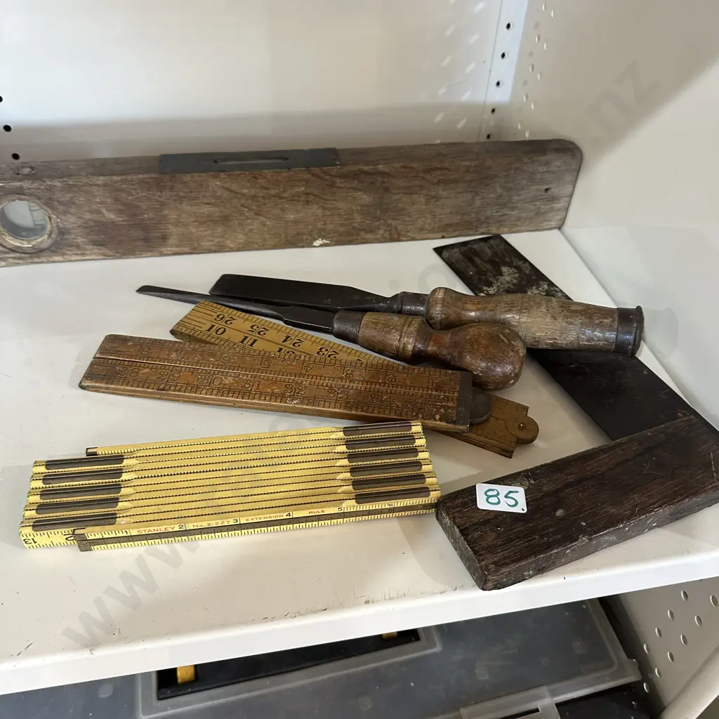 Vintage tools & rules Image 1++