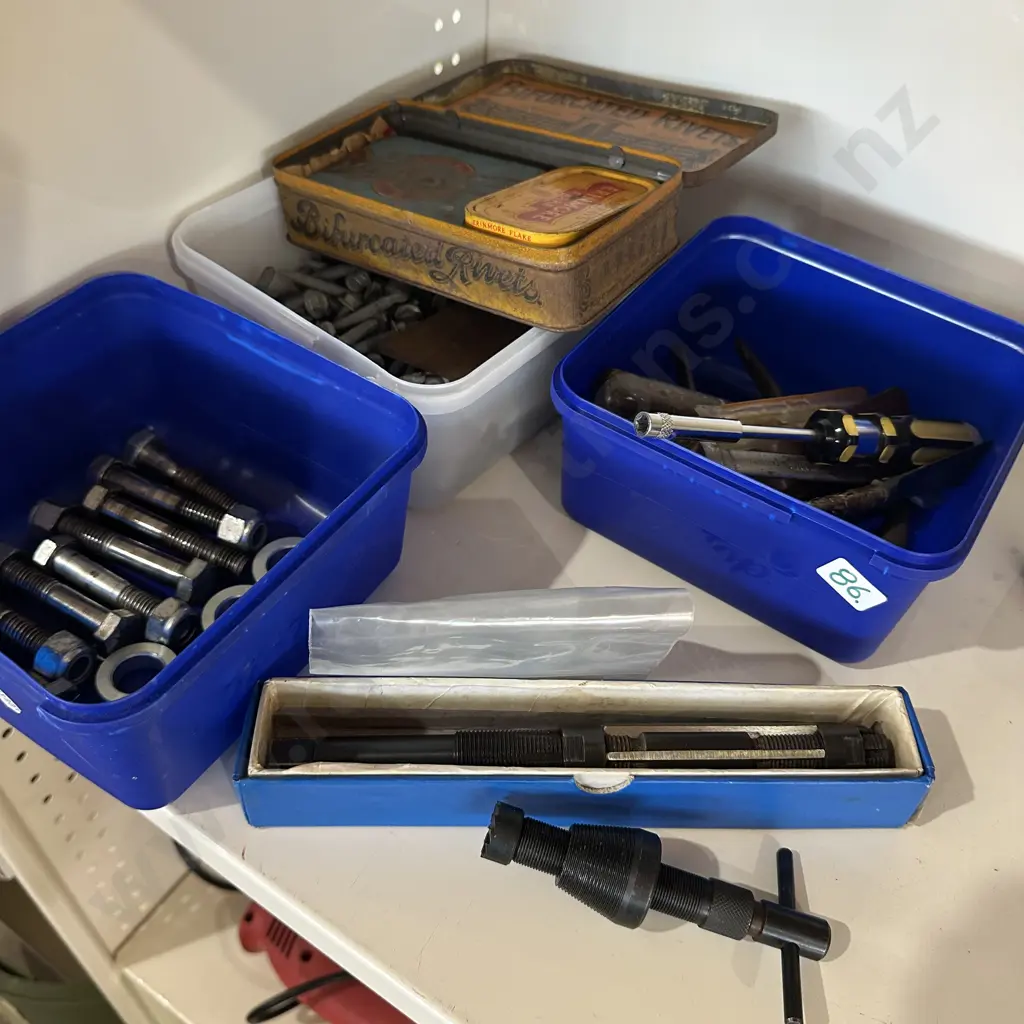 Bolts, screws, hand reamer etc Image 1++